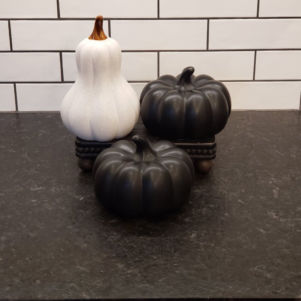 Ceramic Pumpkins Black (2) & Gourd White (1)